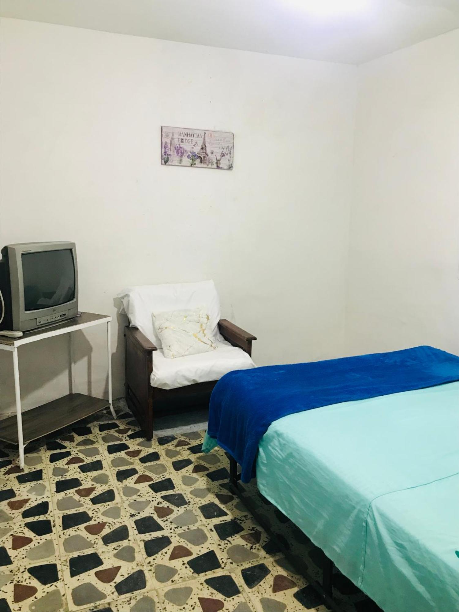 פריירה Hostal La 18 מראה חיצוני תמונה